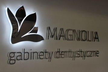 MAGNOLIA