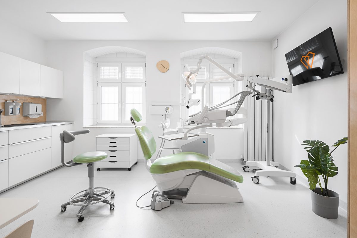 Stomatologia STENCEL